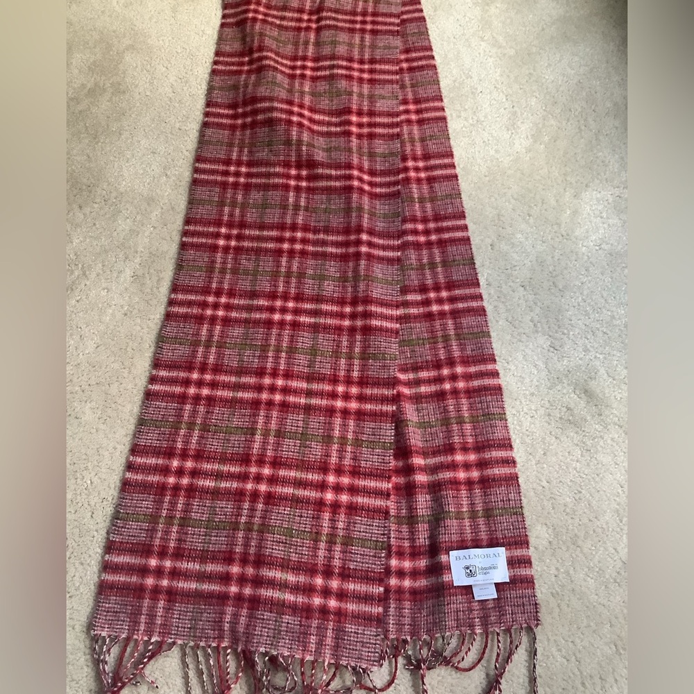 Balmoral by Johnstons of Elgin, Made in Scotland 100% wool scarf